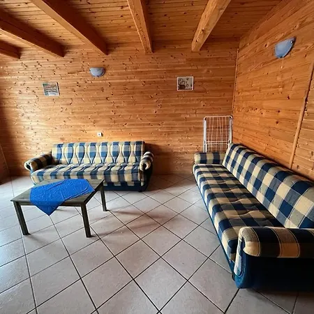 Almos Apartment