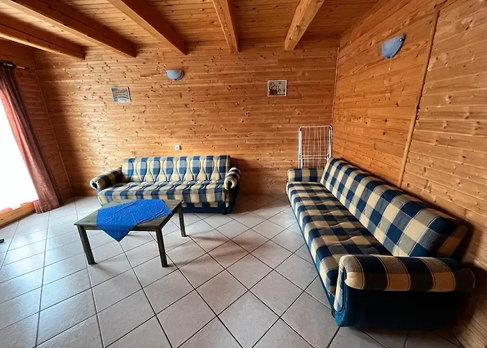 Almos Apartment